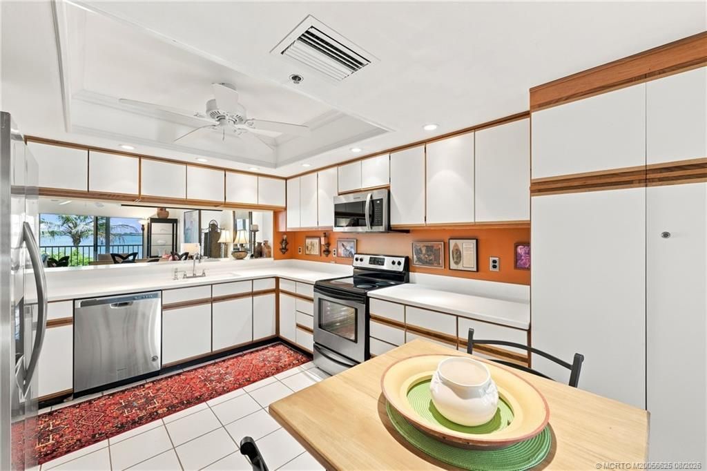 184 NE Edgewater Drive , Unit 1104, Stuart, FL 34996 Photo