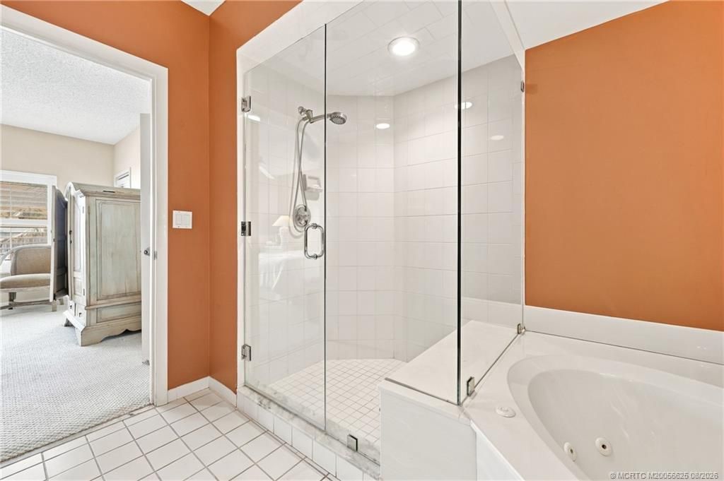 184 NE Edgewater Drive , Unit 1104, Stuart, FL 34996 Photo
