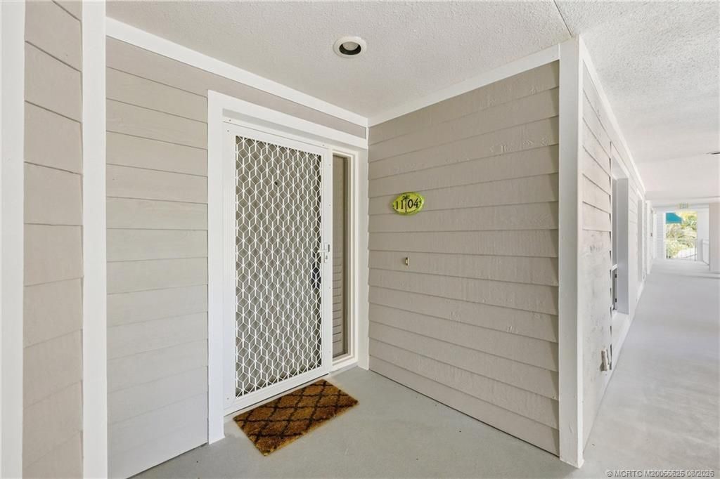 184 NE Edgewater Drive , Unit 1104, Stuart, FL 34996 Photo