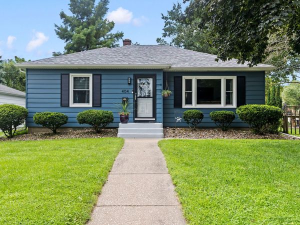 404 24th Avenue , East Moline, IL 61244
