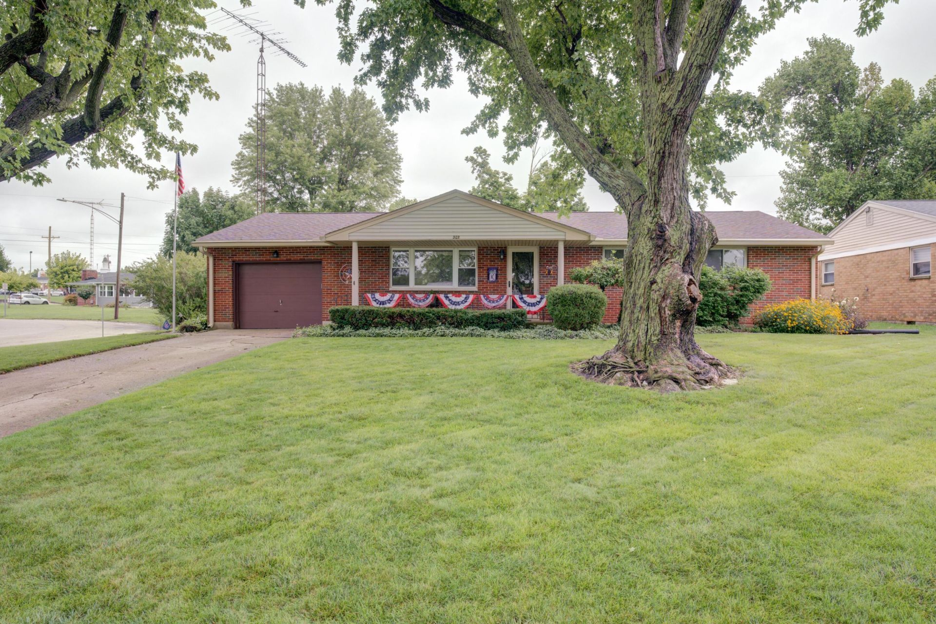 327 S Chippewa Drive, Greenville, OH 45331 Main Photo