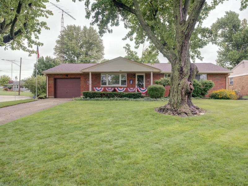 327 S Chippewa Drive, Greenville, OH 45331 Photo 1