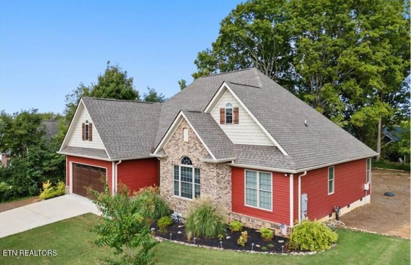 258 Chatuga Way, Loudon, TN 37774 Main Photo