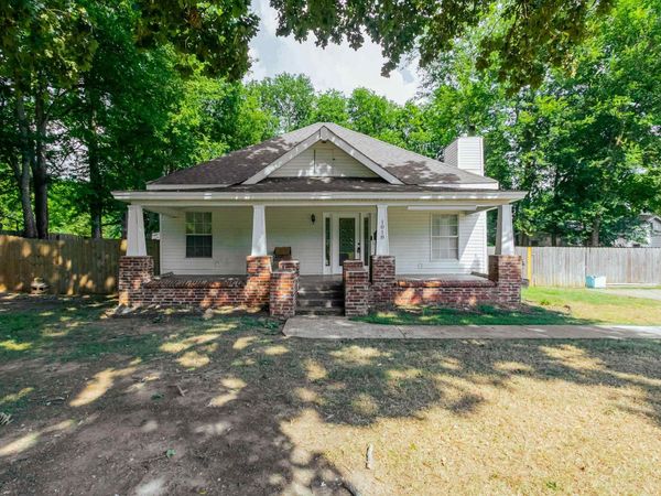 1018 River, Benton, AR 72015