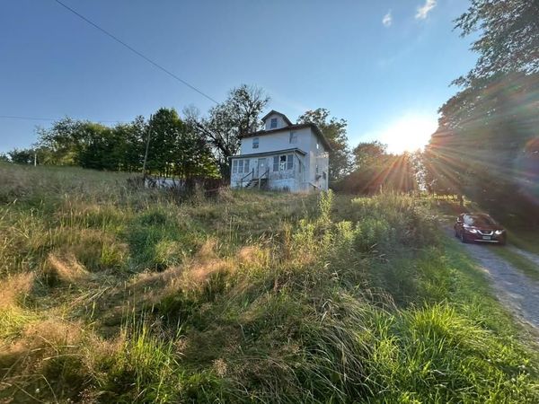 39 Mount Nebo Rd, Albright, WV 26519