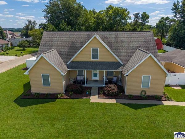 6846 N Cedarwood Street, Terre Haute, IN 47805