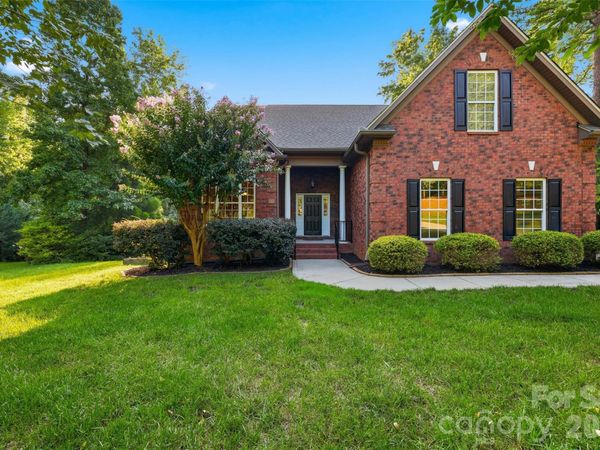254 Streamside Place, Mooresville, NC 28115