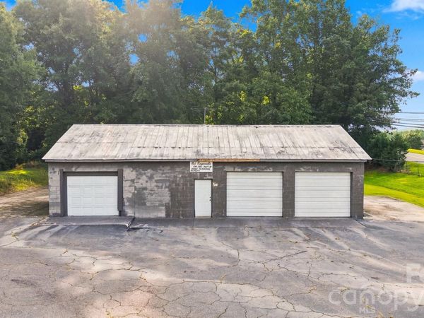 100 Refour Road NE, Valdese, NC 28690