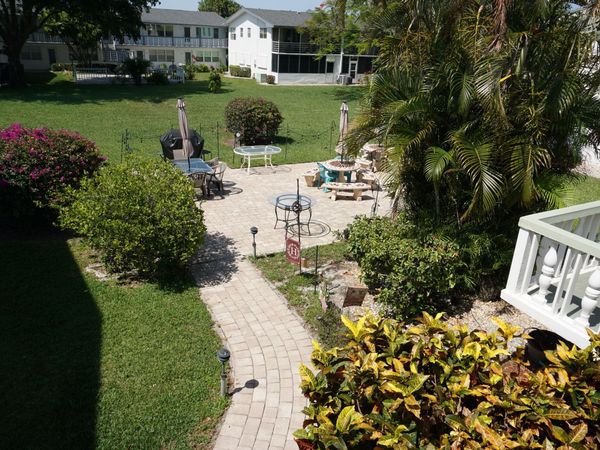 202 Andover H, West Palm Beach, FL 33417