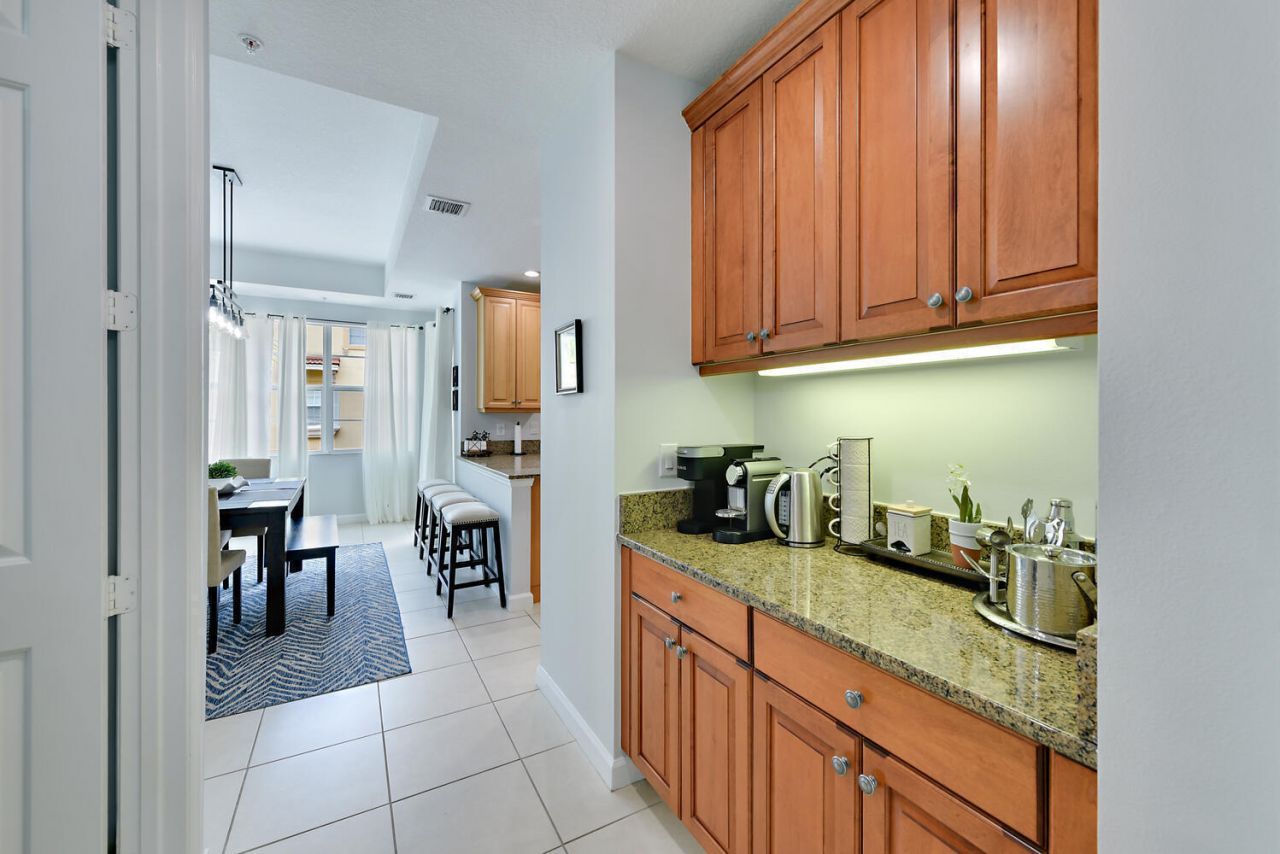 2570 Gardens Parkway, Palm Beach Gardens, FL 33410 Photo