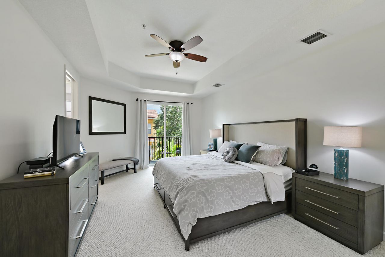 2570 Gardens Parkway, Palm Beach Gardens, FL 33410 Photo