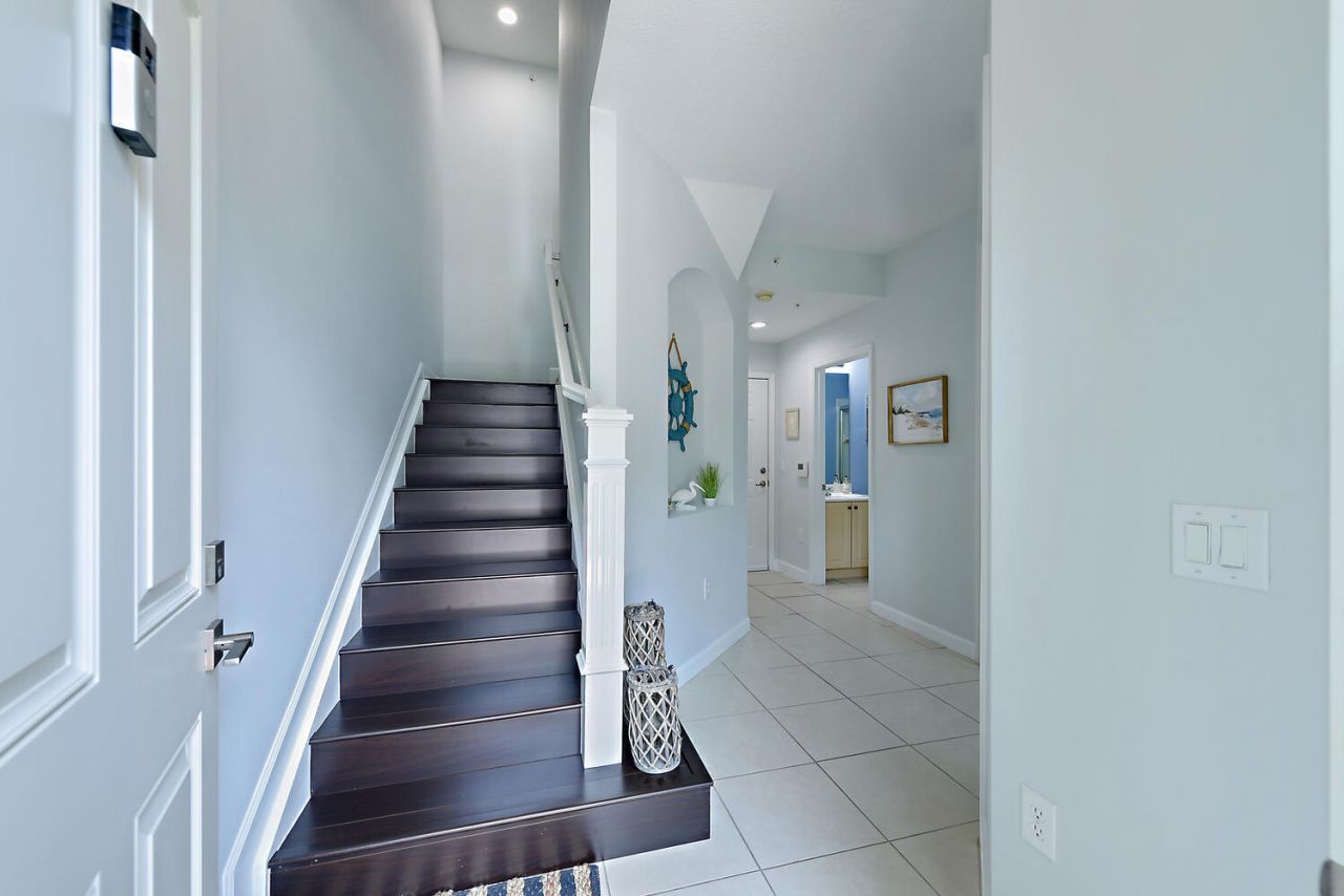 2570 Gardens Parkway, Palm Beach Gardens, FL 33410 Photo