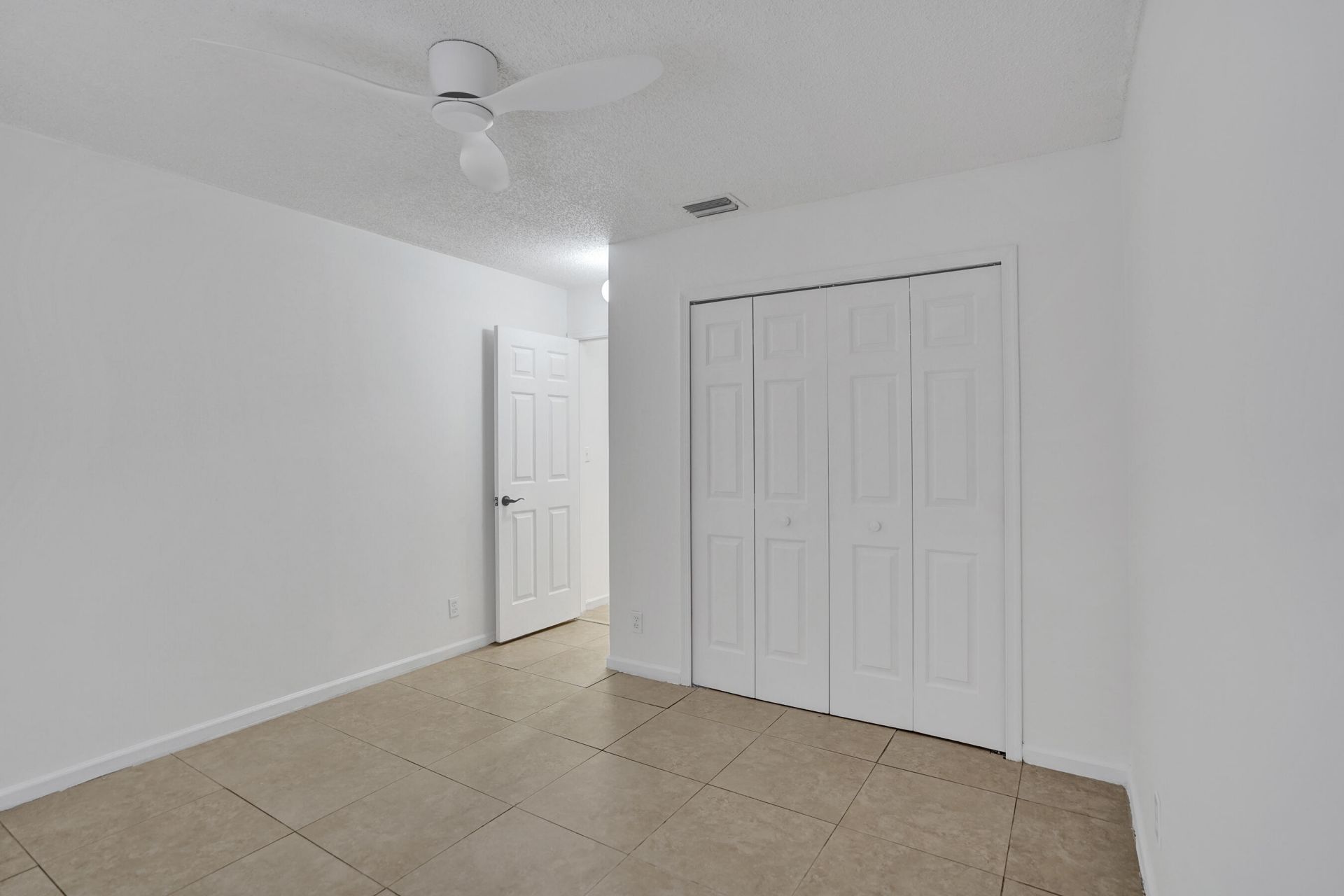 820 NW 21st Way, Unit 820, Delray Beach, FL 33445 Photo