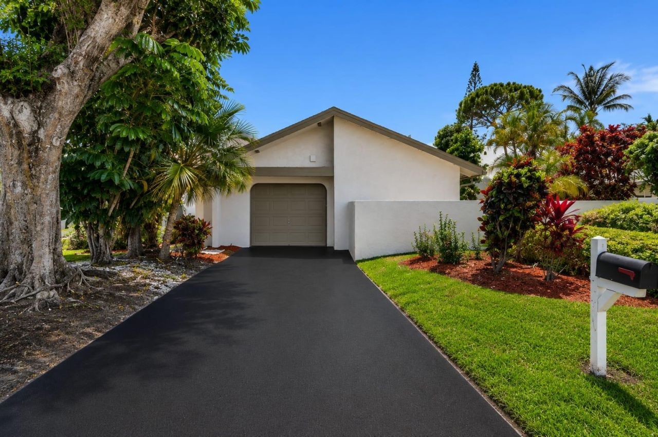820 NW 21st Way, Unit 820, Delray Beach, FL 33445 Photo
