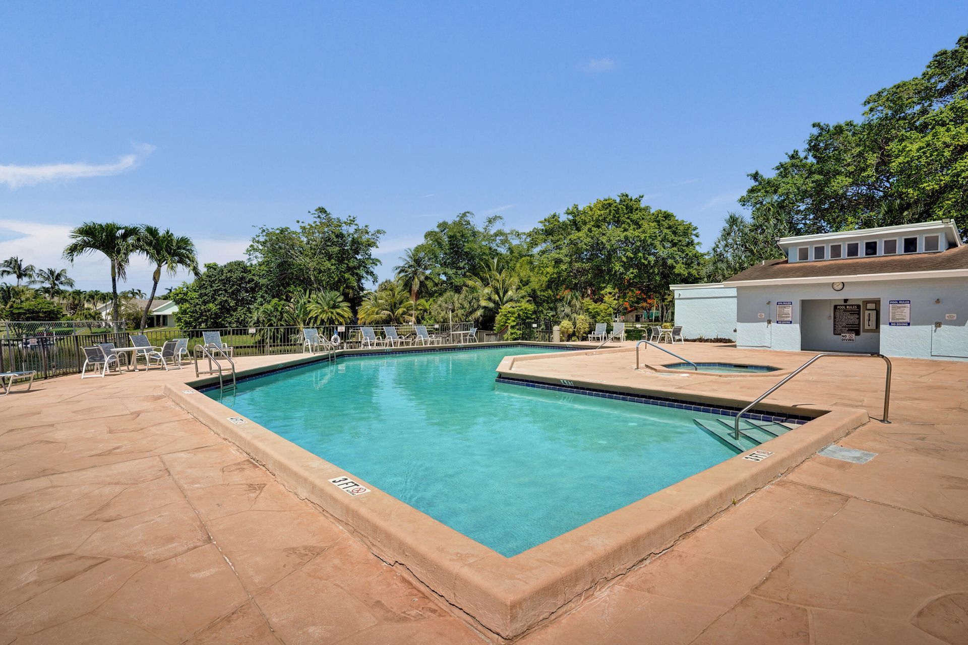 820 NW 21st Way, Unit 820, Delray Beach, FL 33445 Photo