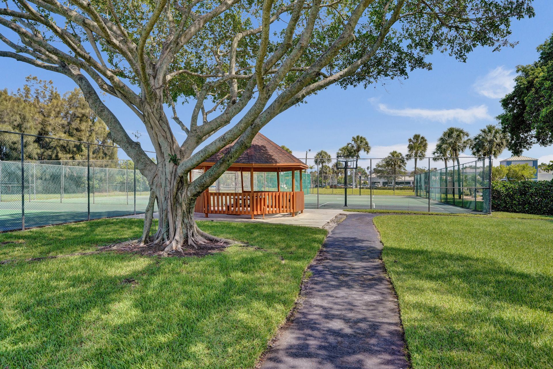 820 NW 21st Way, Unit 820, Delray Beach, FL 33445 Photo