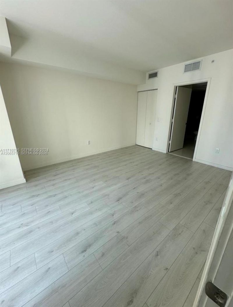 1100 S Miami Ave , Unit 3010, Miami, FL 33130 Photo