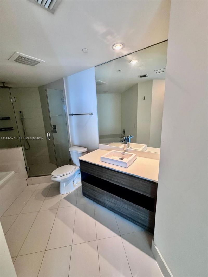 1100 S Miami Ave , Unit 3010, Miami, FL 33130 Photo