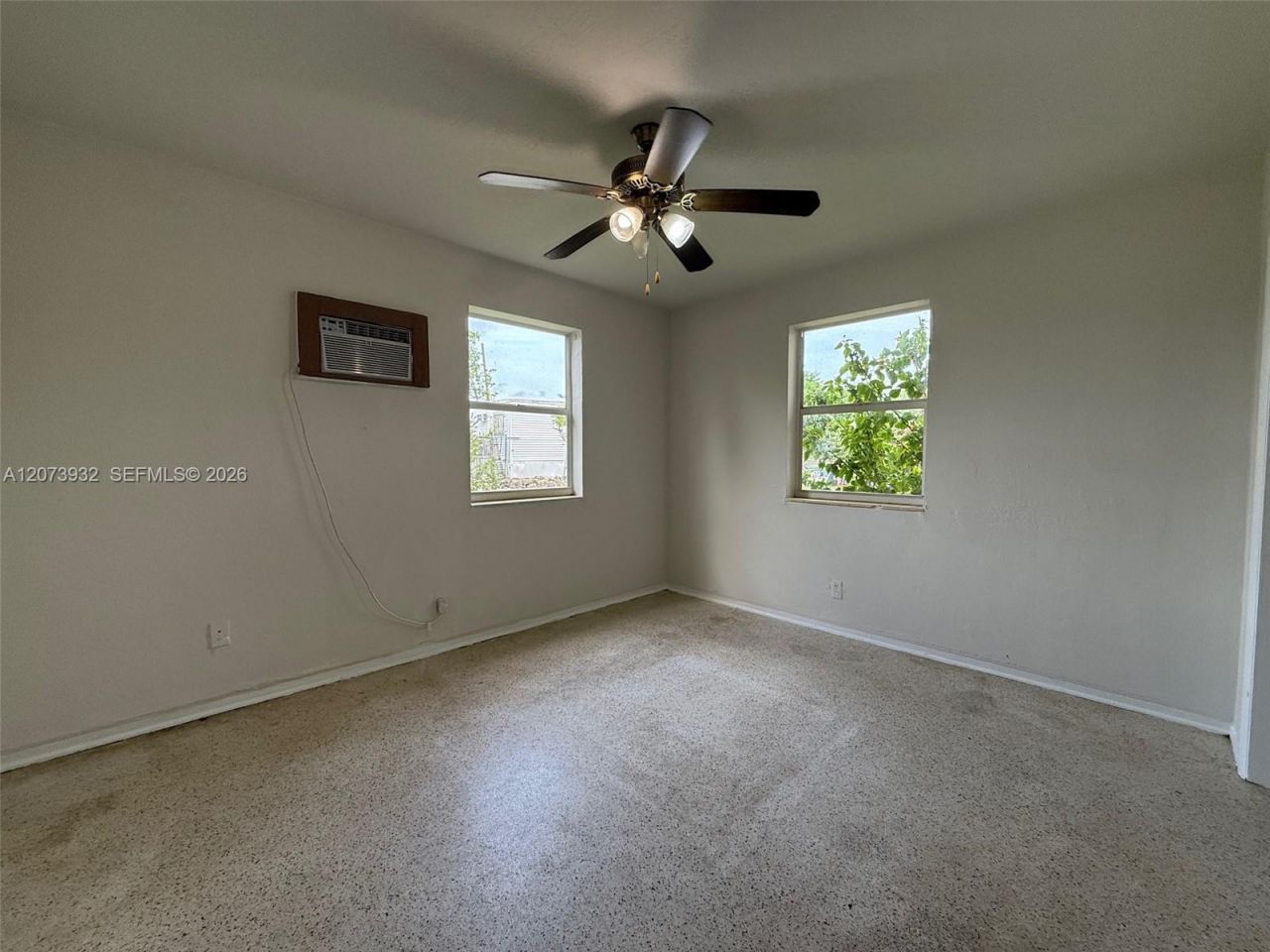 900 SW 5th St , Unit 2, Hallandale Beach, FL 33009 Photo