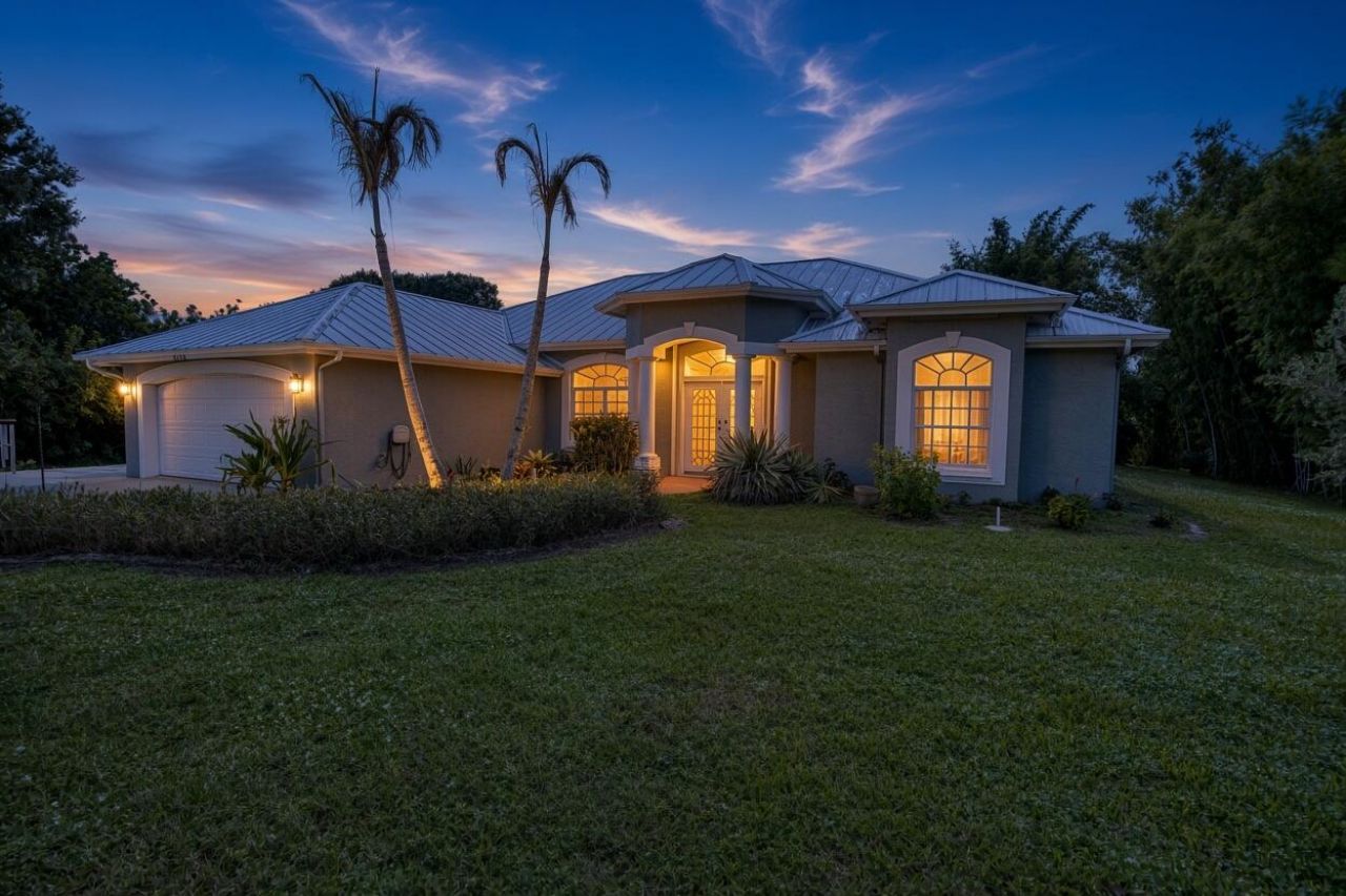 2142 SE Morningside Boulevard, Port Saint Lucie, FL 34952 Photo