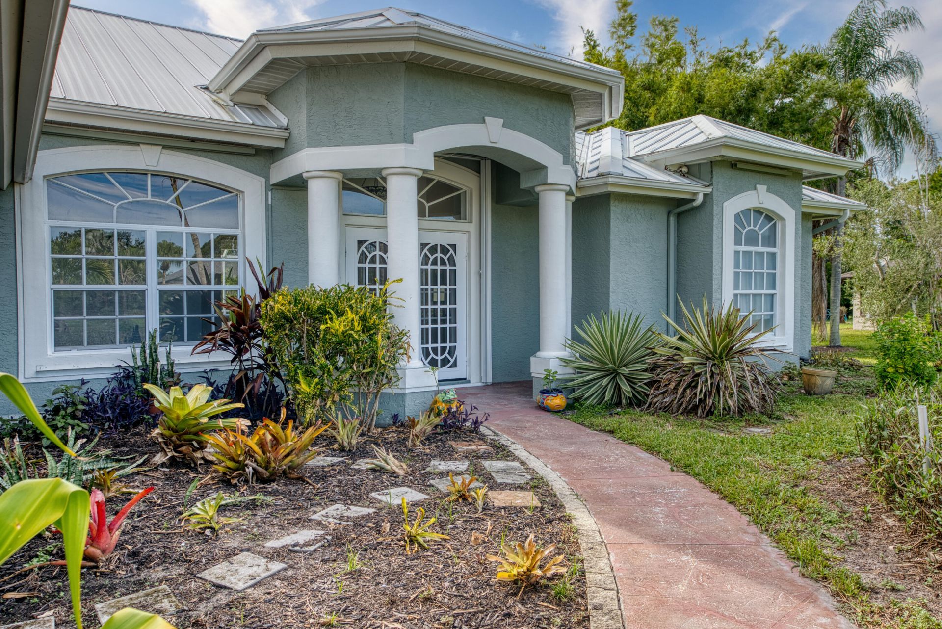 2142 SE Morningside Boulevard, Port Saint Lucie, FL 34952 Photo