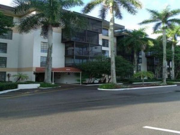 5550 NW 44TH Street, Unit 116B, Lauderhill, FL 33319