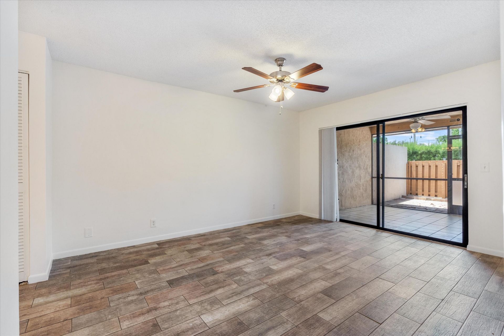 2035 SW 24th Circle, Boynton Beach, FL 33426 Photo