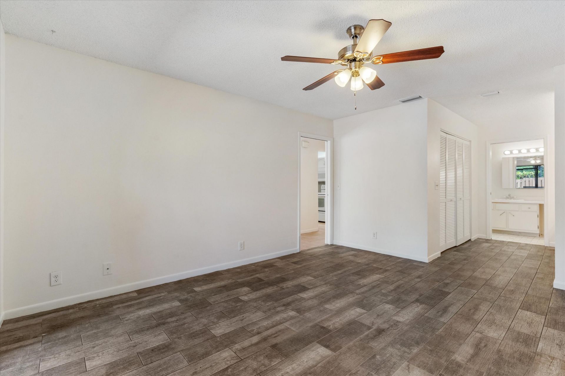 2035 SW 24th Circle, Boynton Beach, FL 33426 Photo