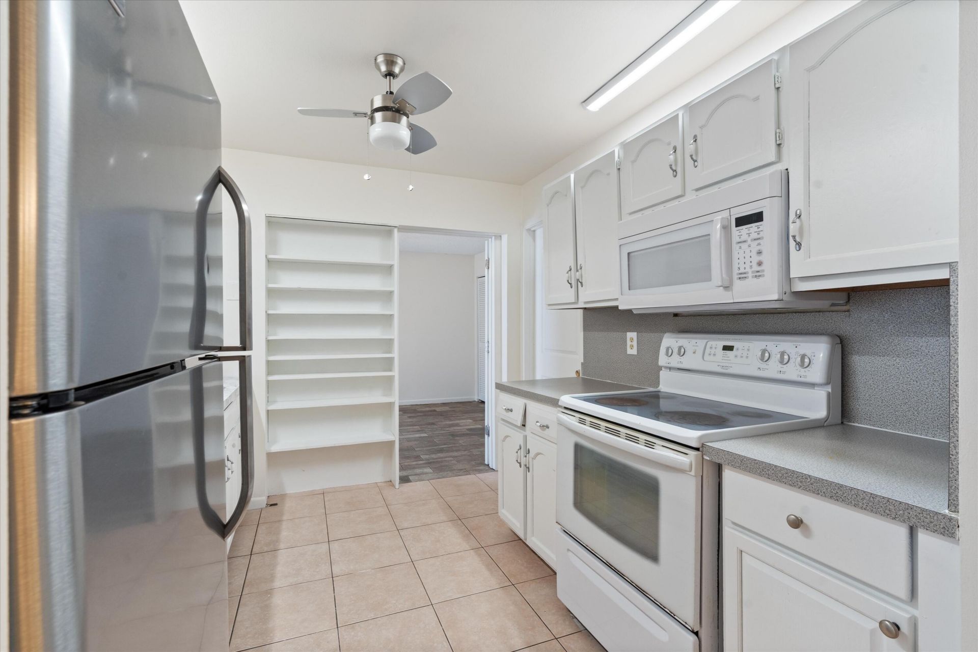 2035 SW 24th Circle, Boynton Beach, FL 33426 Photo
