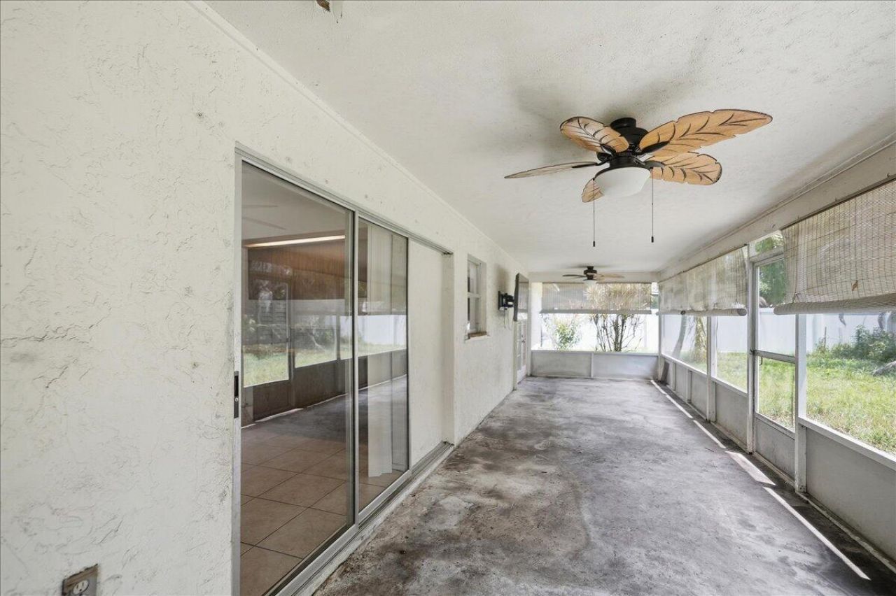 1646 SE Holiday Road, Port Saint Lucie, FL 34952 Photo