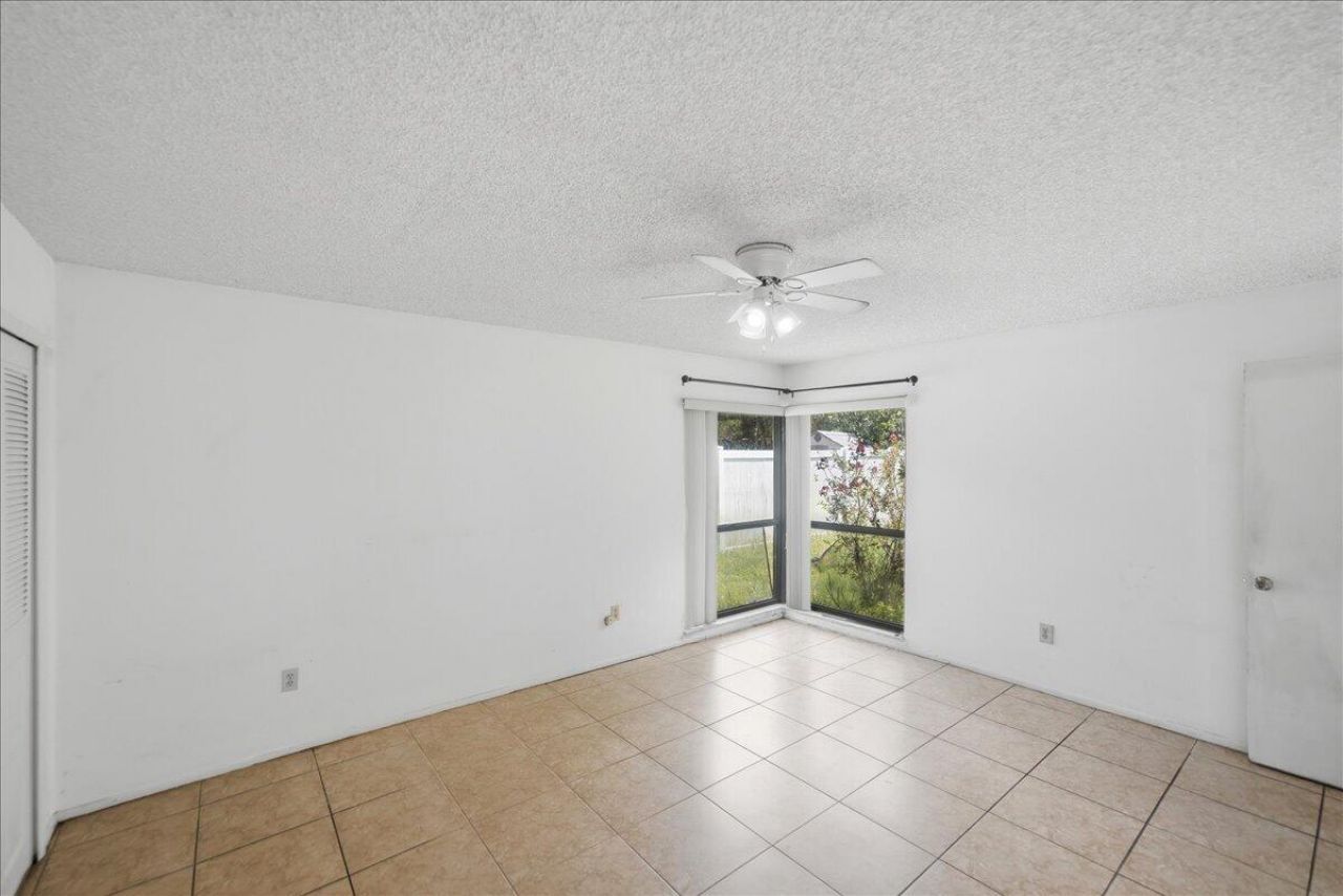 1646 SE Holiday Road, Port Saint Lucie, FL 34952 Photo
