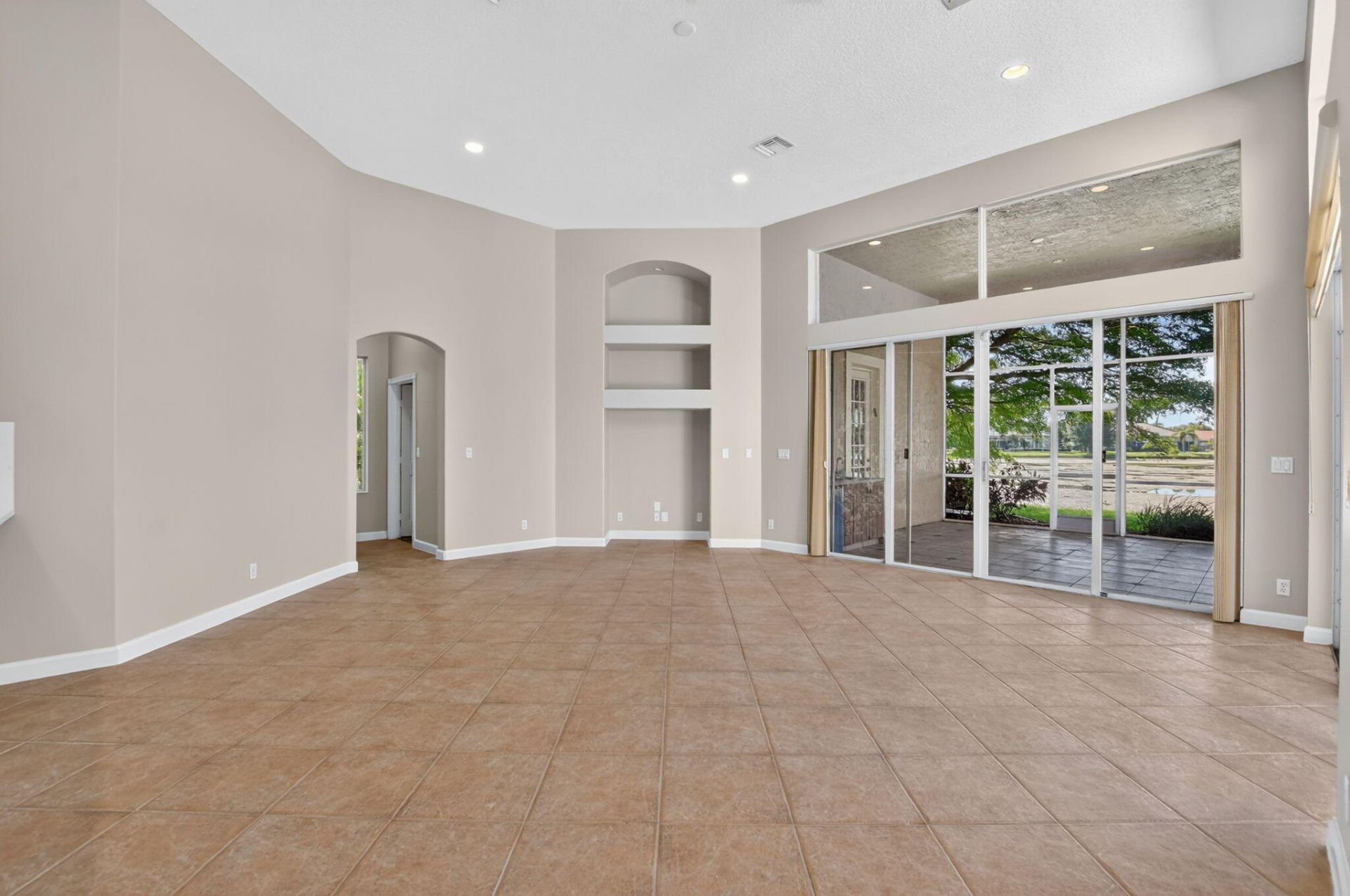 8100 Muirhead Circle, Boynton Beach, FL 33472 Photo