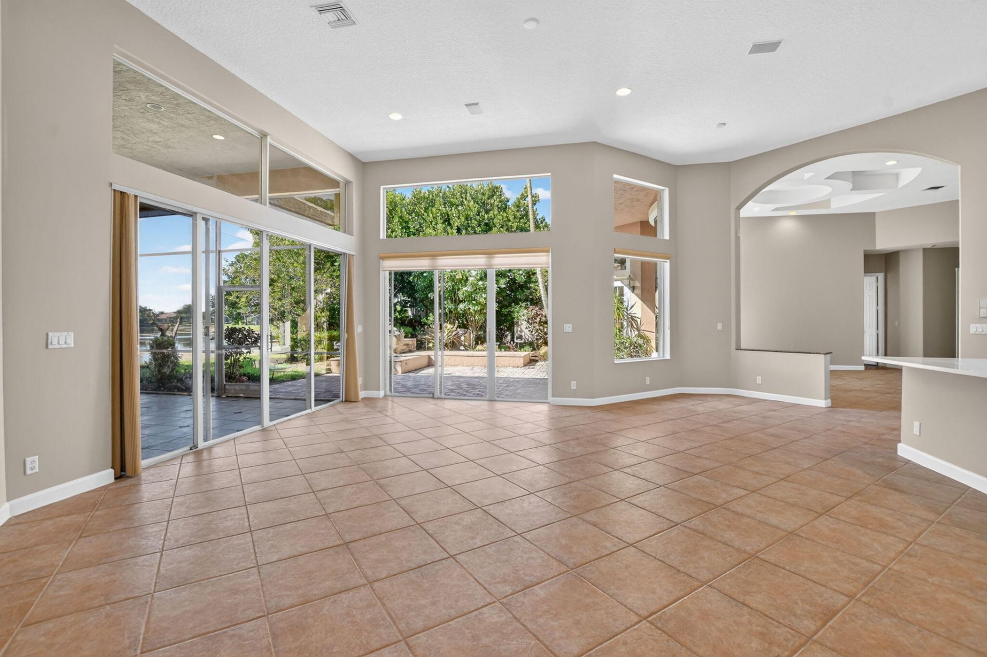 8100 Muirhead Circle, Boynton Beach, FL 33472 Photo