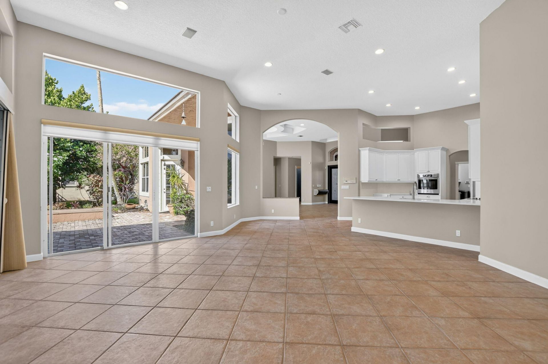 8100 Muirhead Circle, Boynton Beach, FL 33472 Photo