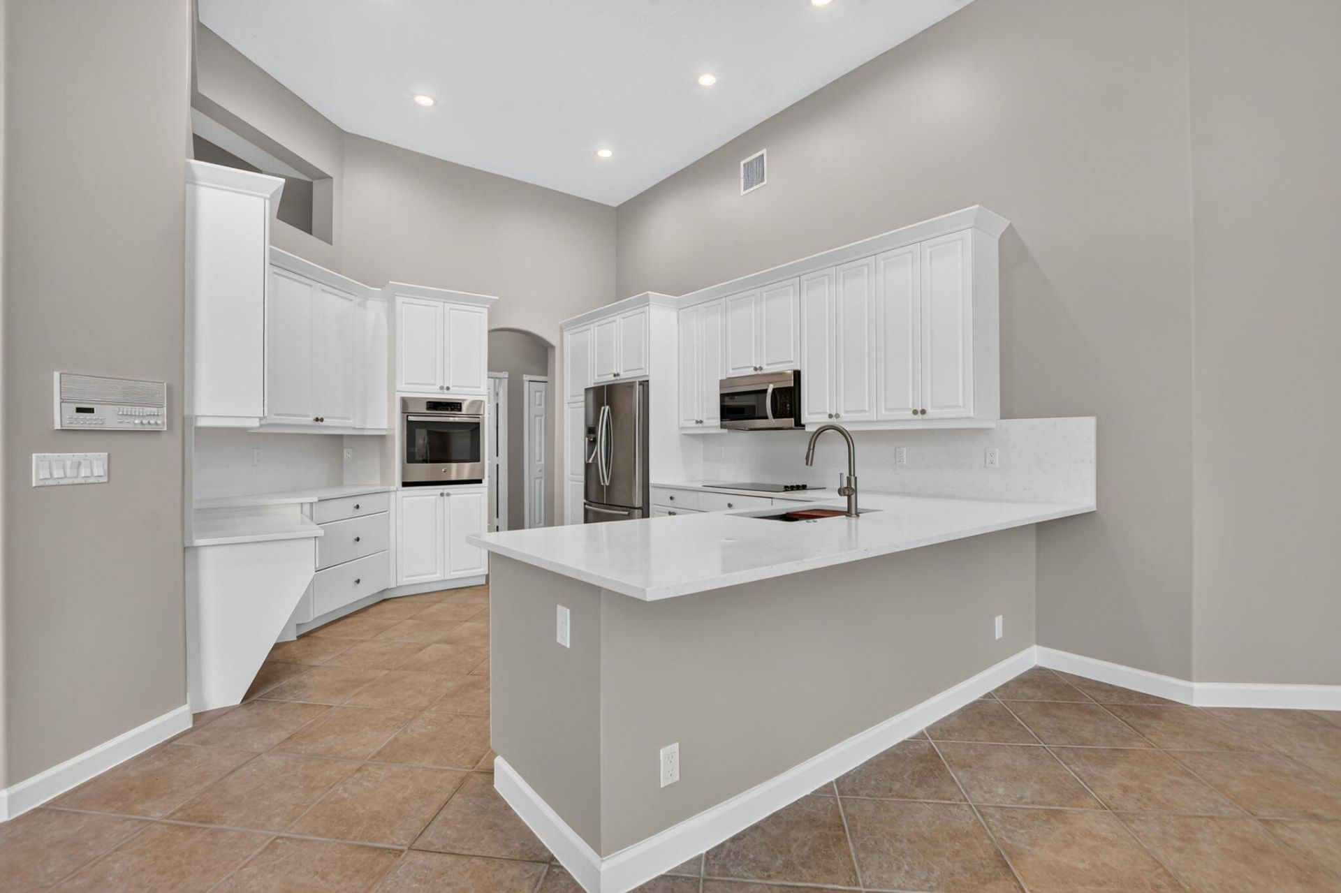 8100 Muirhead Circle, Boynton Beach, FL 33472 Photo