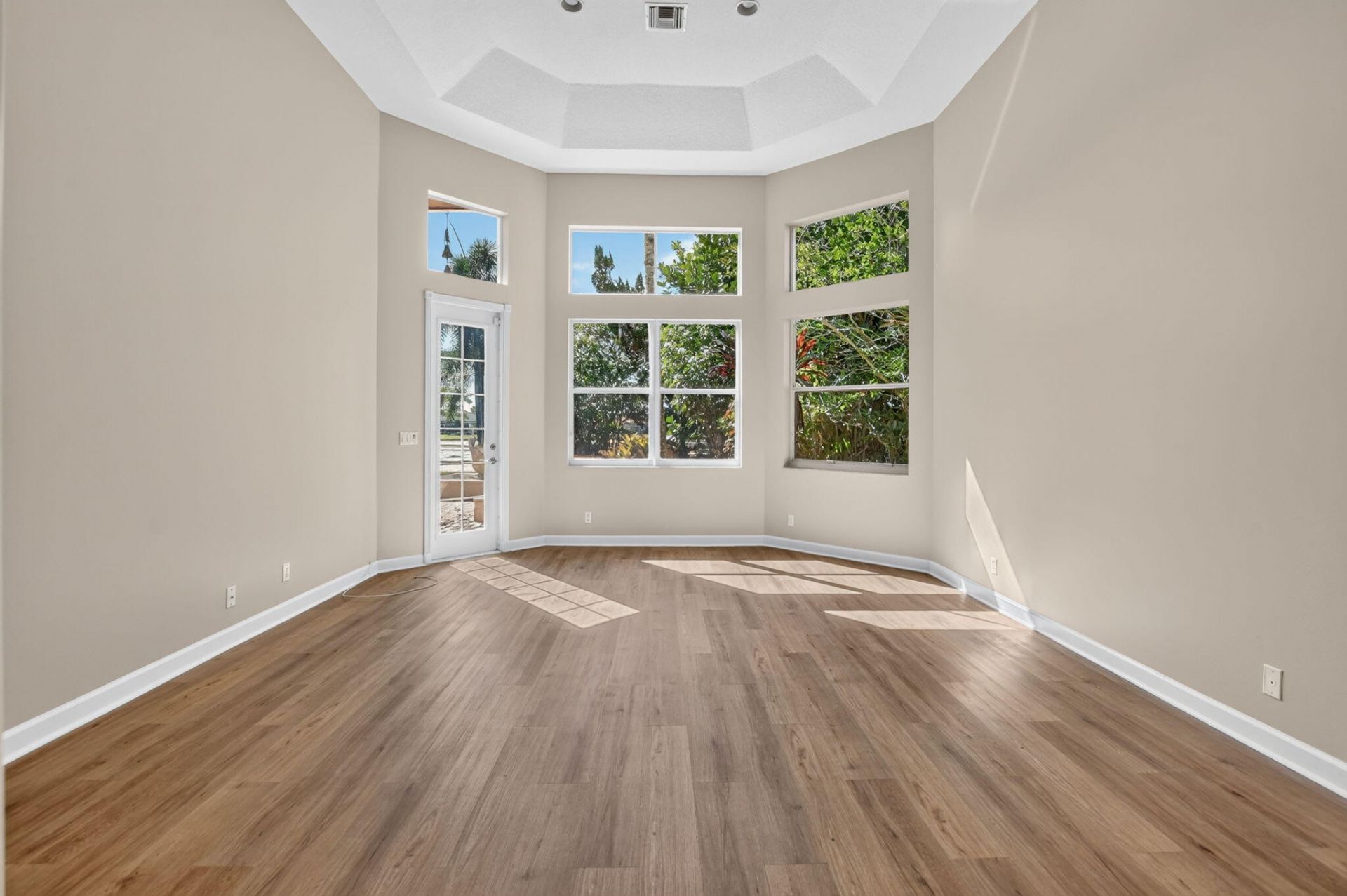 8100 Muirhead Circle, Boynton Beach, FL 33472 Photo