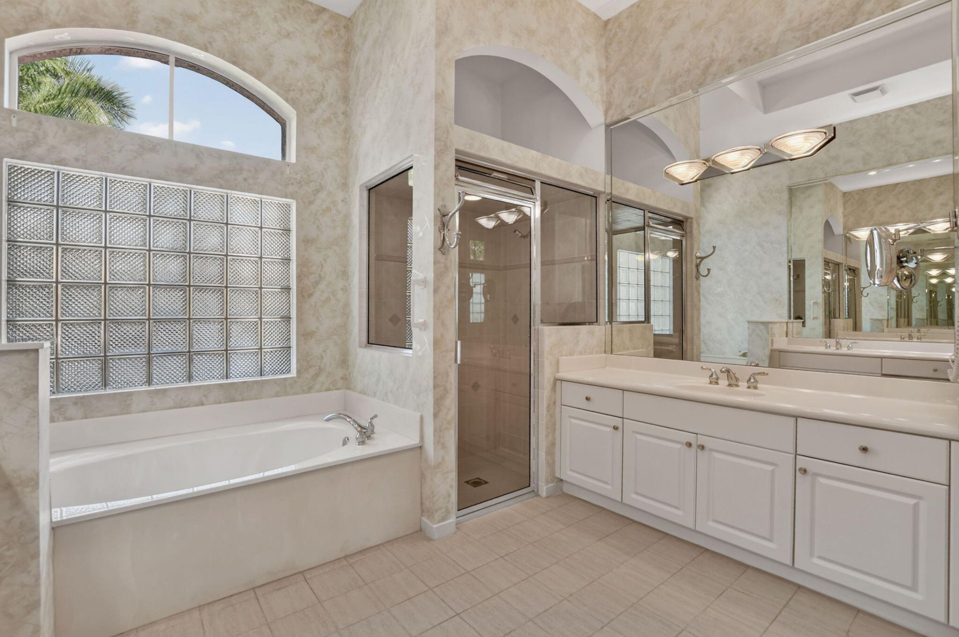 8100 Muirhead Circle, Boynton Beach, FL 33472 Photo