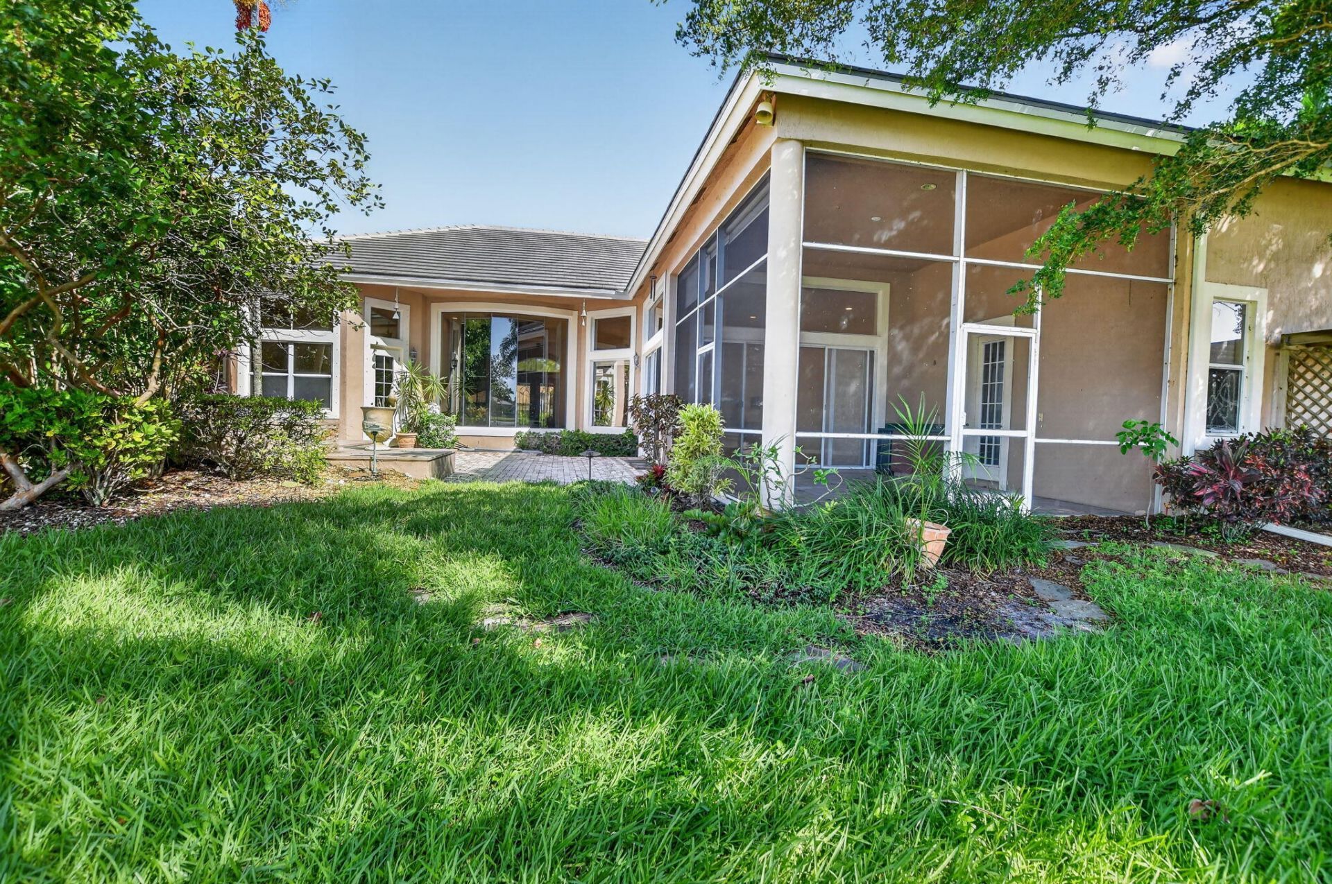8100 Muirhead Circle, Boynton Beach, FL 33472 Photo