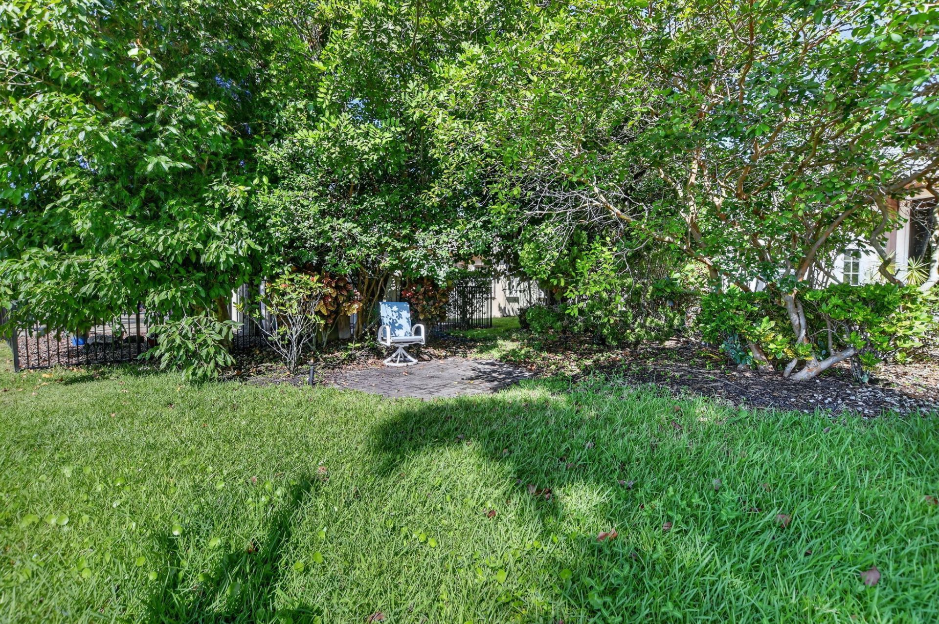 8100 Muirhead Circle, Boynton Beach, FL 33472 Photo