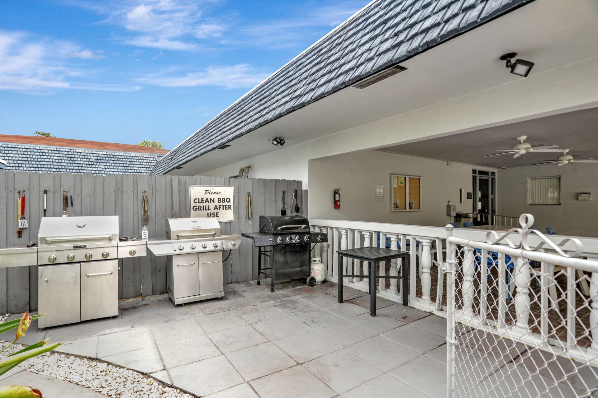 7827 Golf Cir Drive, Unit 301, Margate, FL 33063 Photo