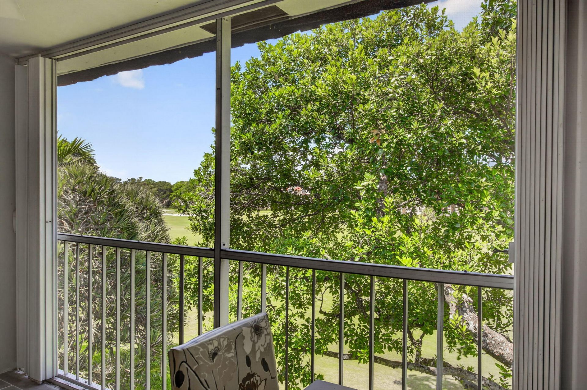 7827 Golf Cir Drive, Unit 301, Margate, FL 33063 Photo
