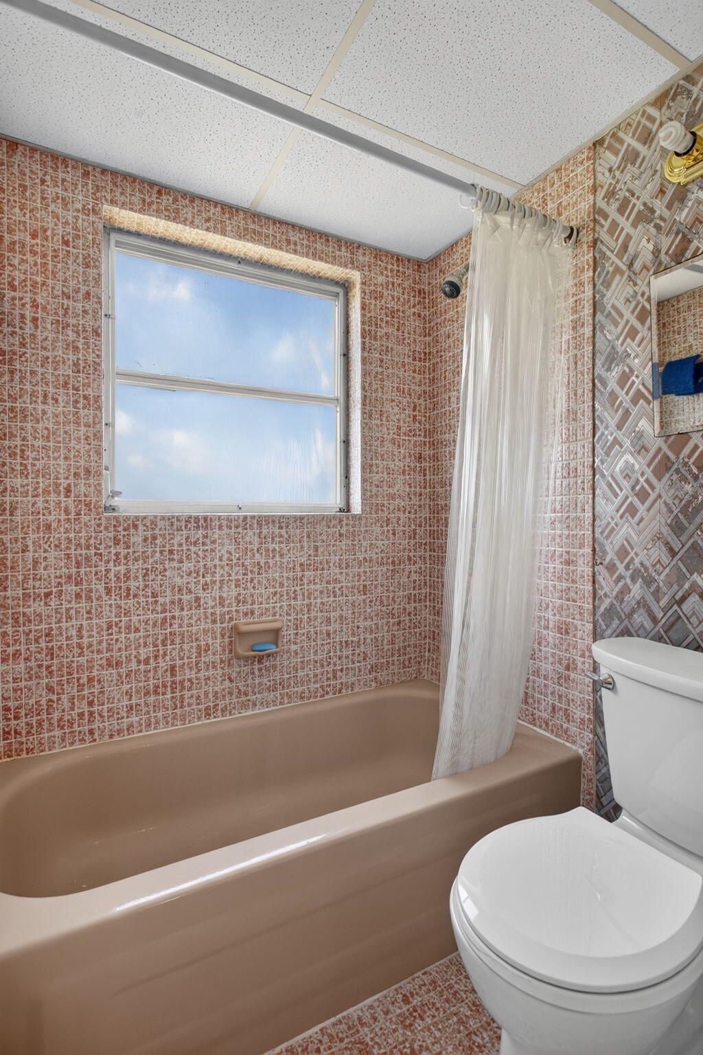 7827 Golf Cir Drive, Unit 301, Margate, FL 33063 Photo