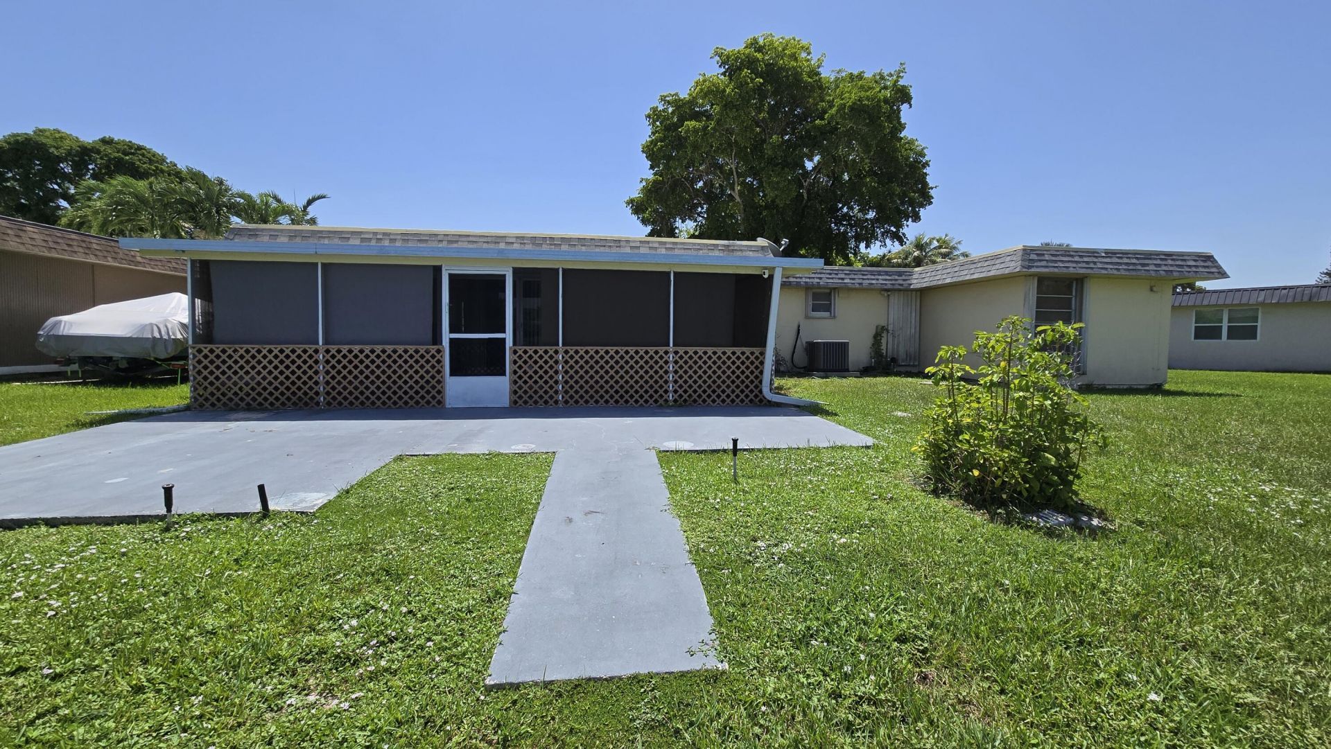 6311 NW 71st Avenue, Tamarac, FL 33321 Photo