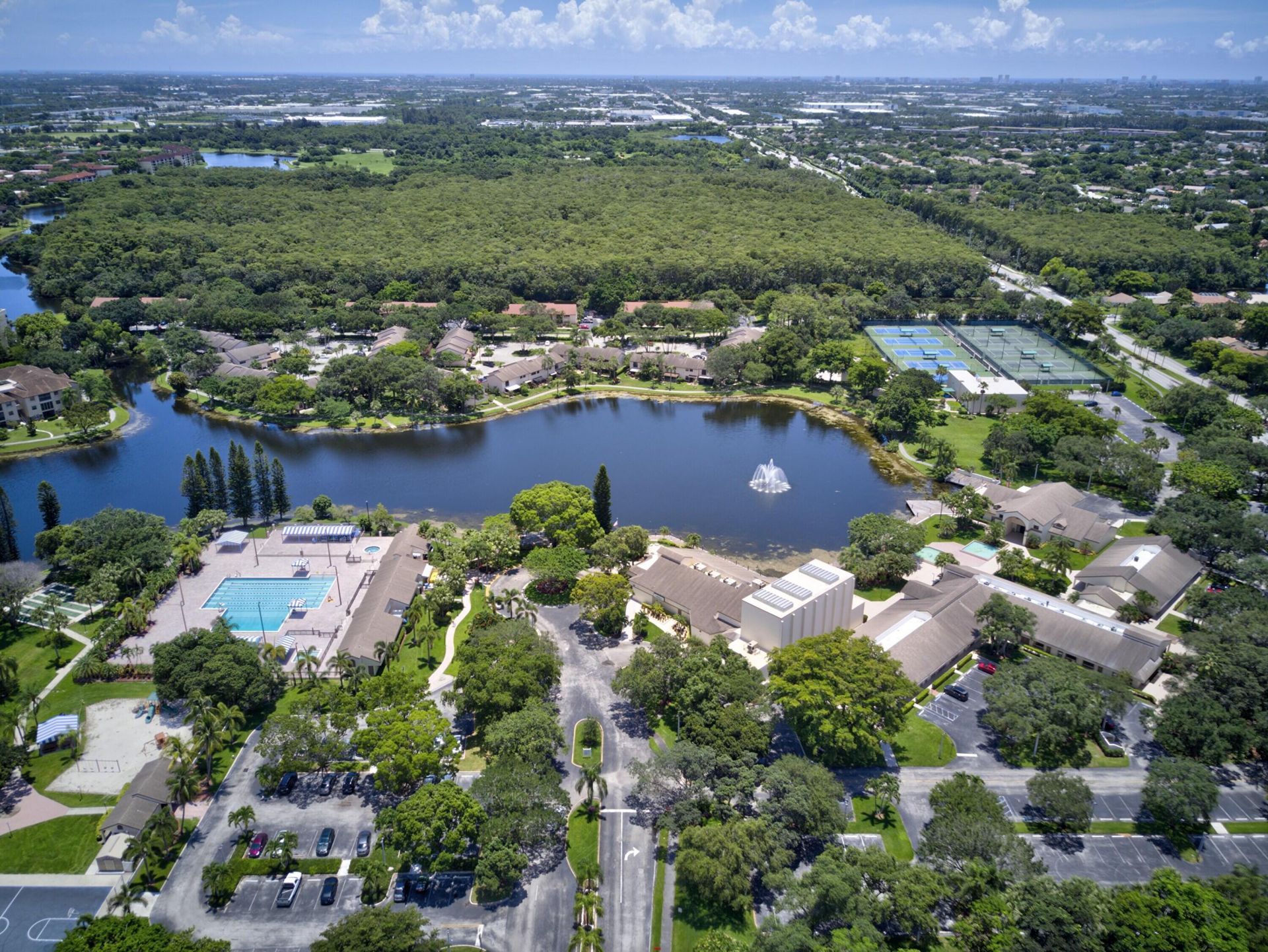 2581 Carambola Circle N, Coconut Creek, FL 33066 Photo
