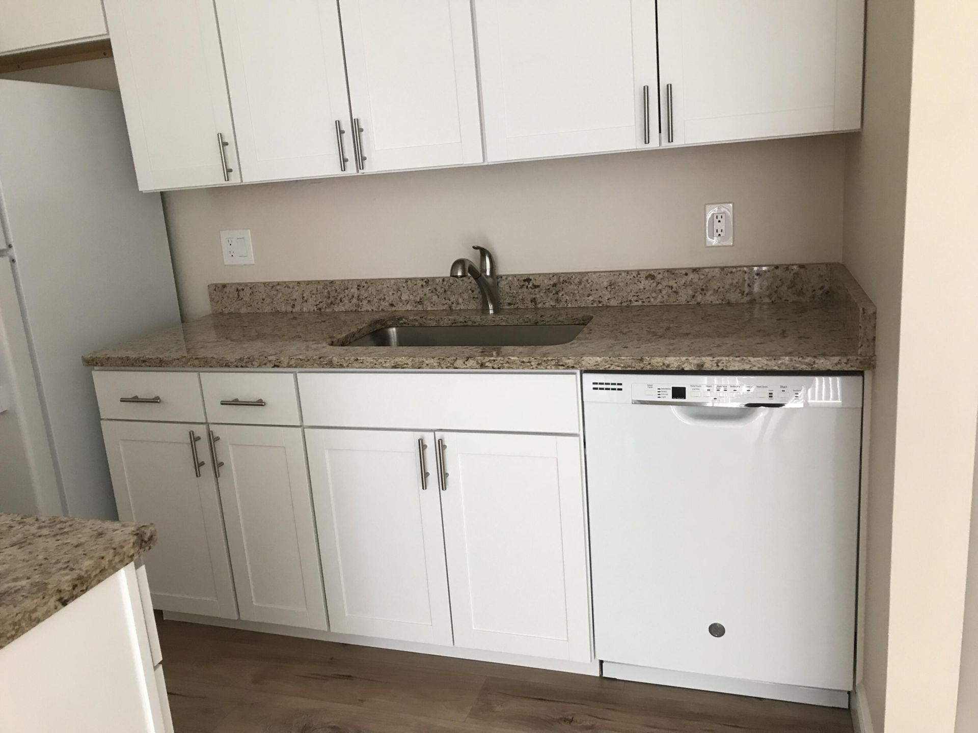 645 Executive Center Drive, Unit R-105, West Palm Beach, FL 33401 Photo