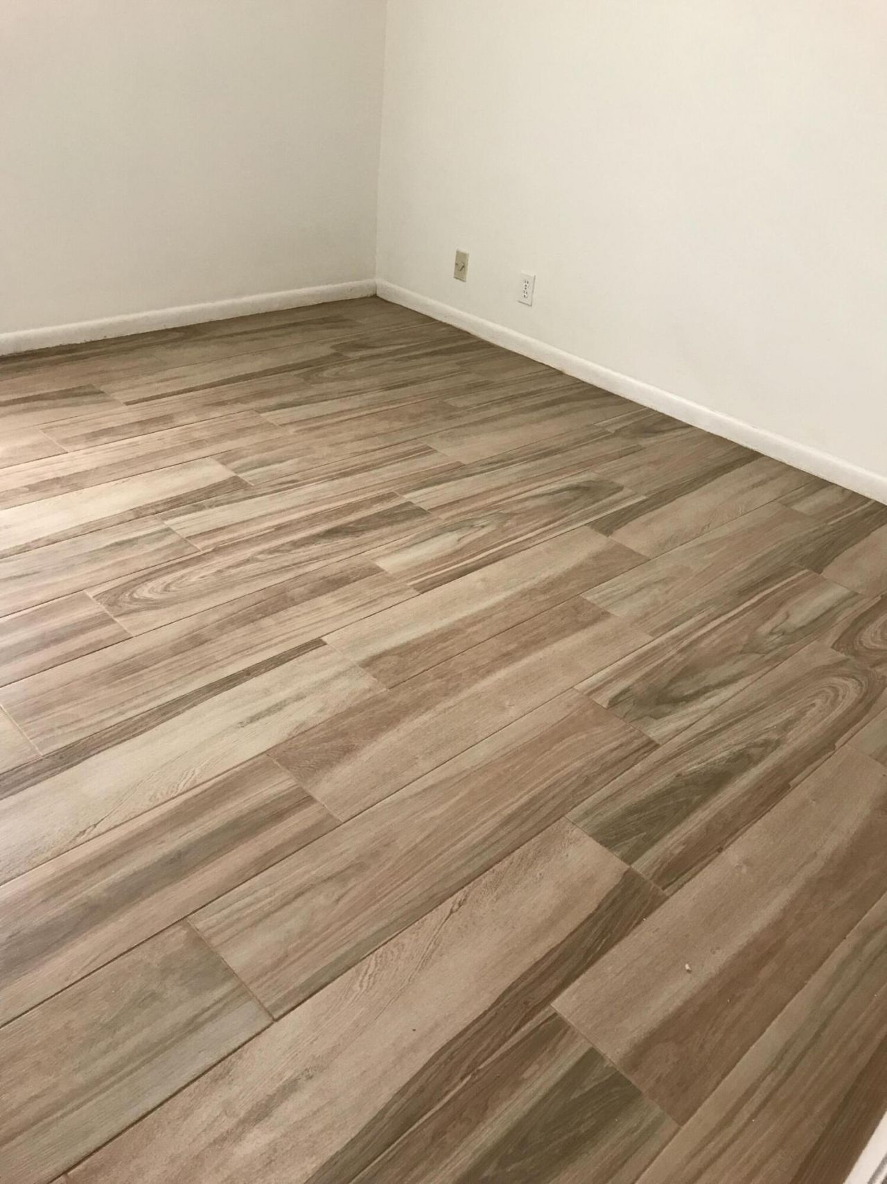 645 Executive Center Drive, Unit R-105, West Palm Beach, FL 33401 Photo