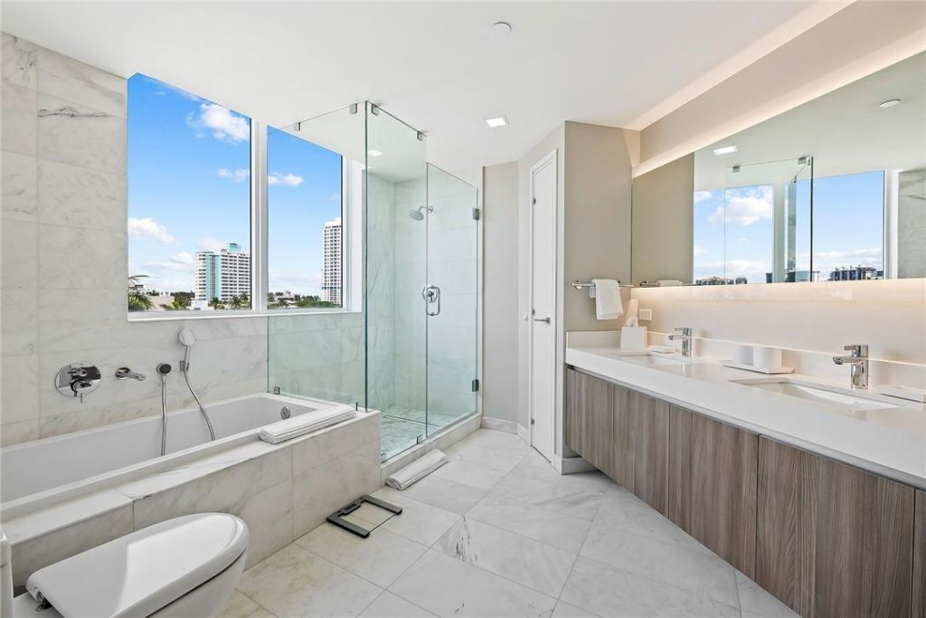 401 N Birch Road, Unit 508, Fort Lauderdale, FL 33304 Photo