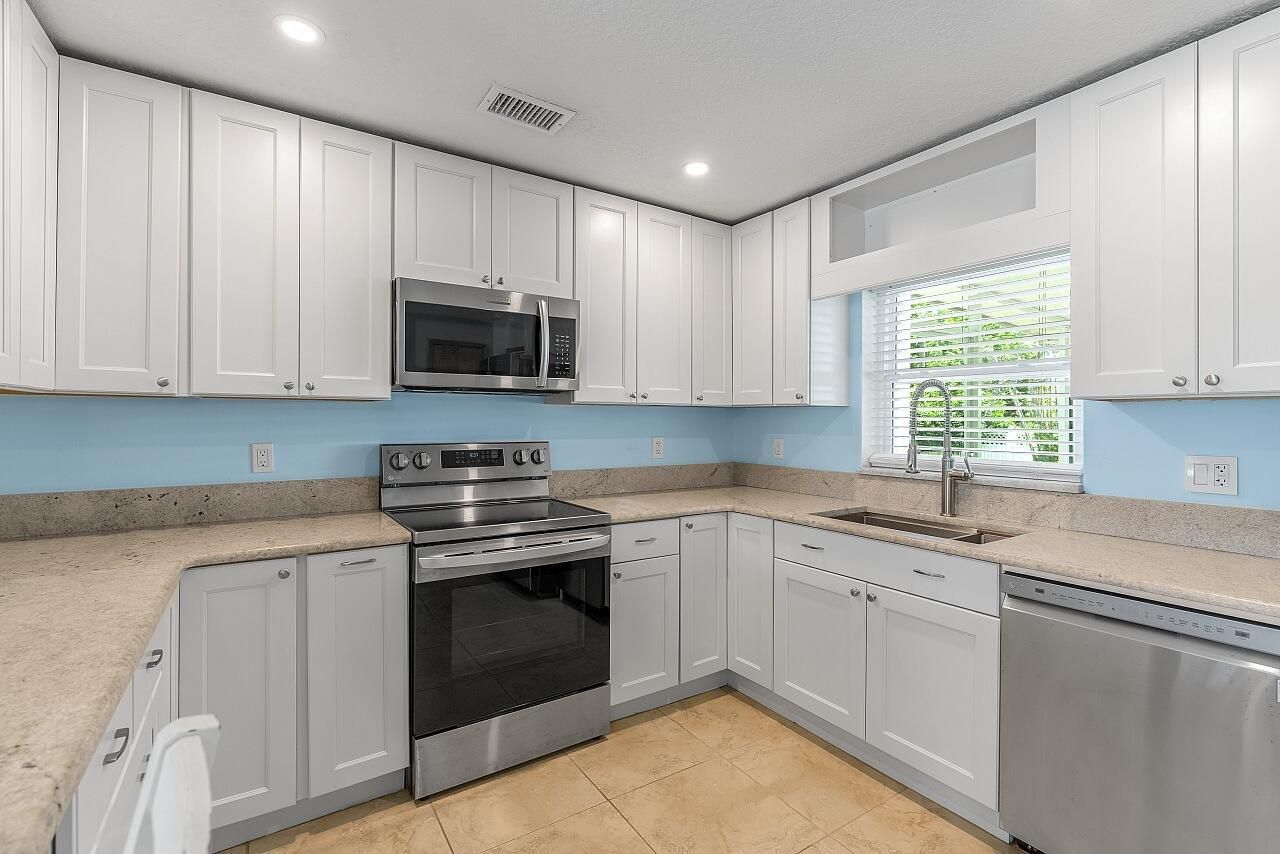 867 Clearmont Street, Sebastian, FL 32958 Photo