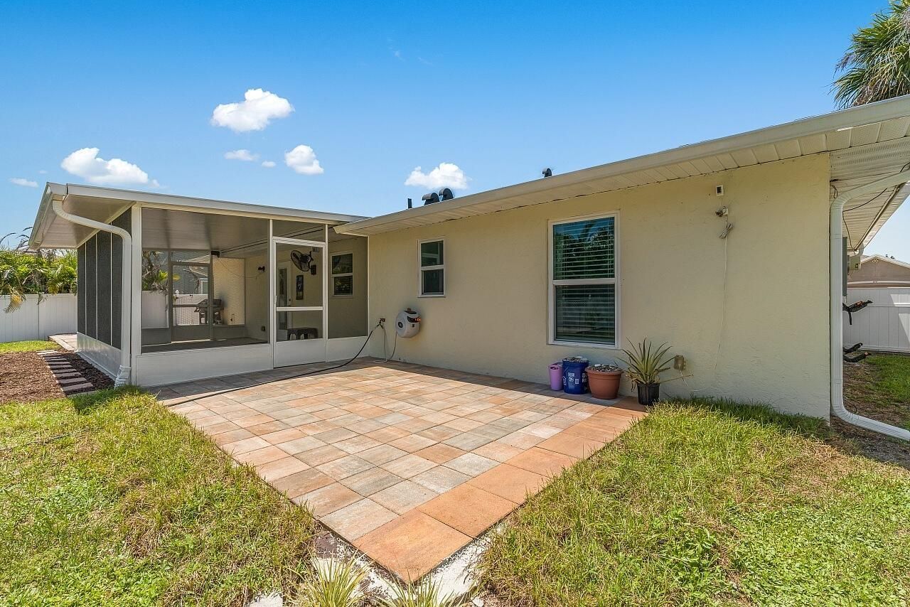 867 Clearmont Street, Sebastian, FL 32958 Photo