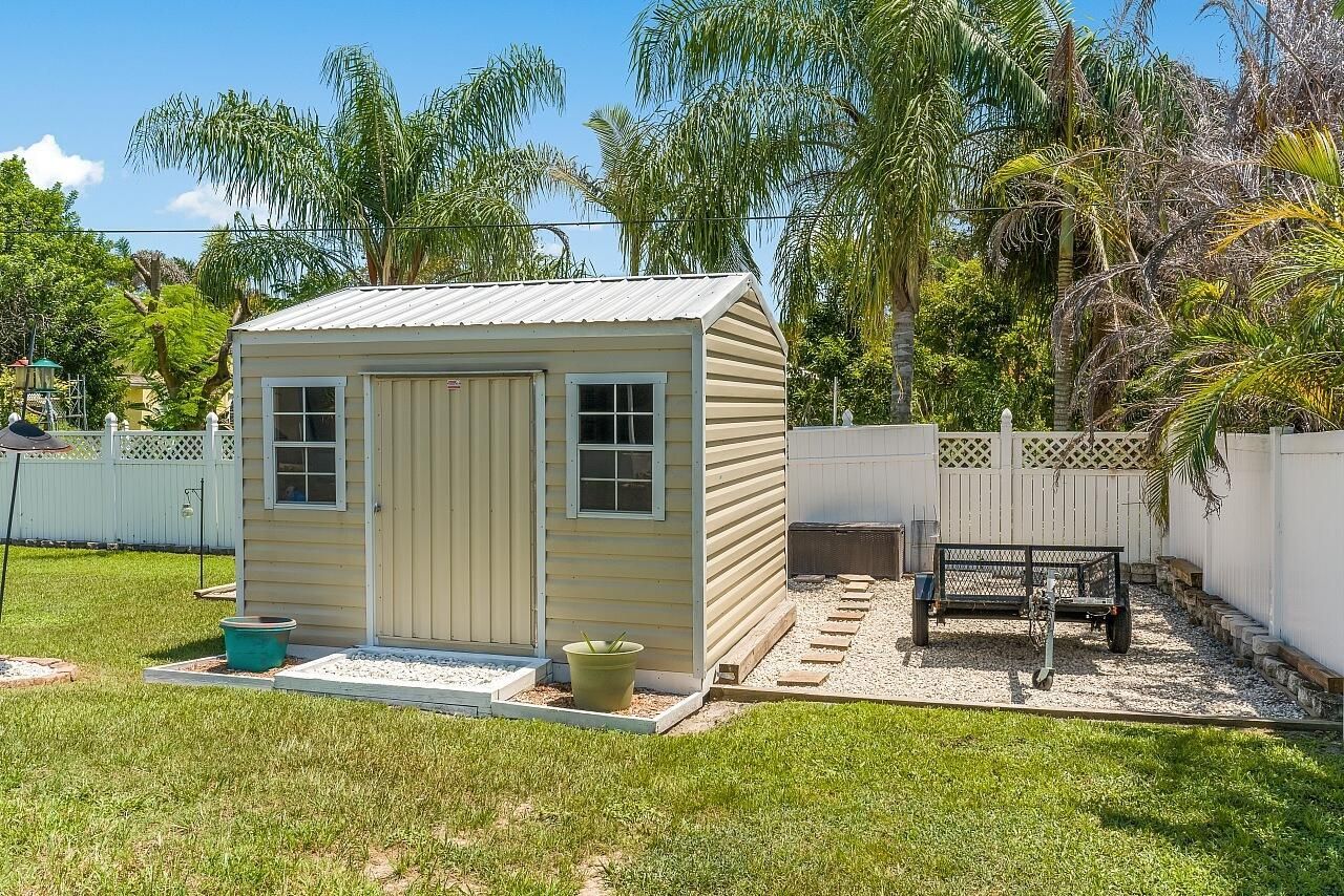 867 Clearmont Street, Sebastian, FL 32958 Photo